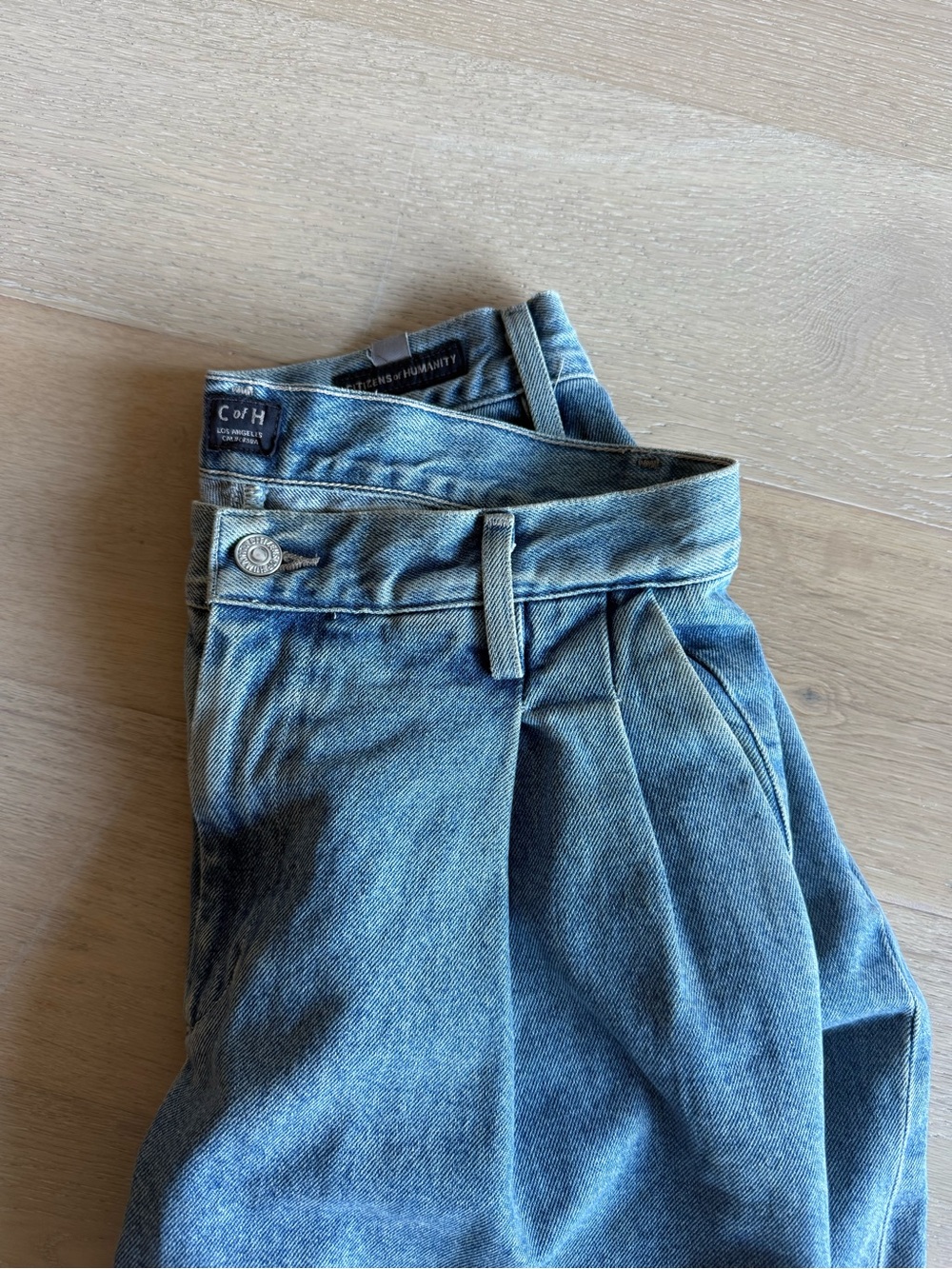 Citizens Of Humanity Light Blue Boyfriend Jeans with Front Pleats
